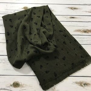 Mossimo Green with Skulls scarf